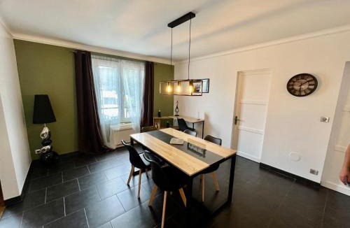 Chablis House | Wine O'Clock