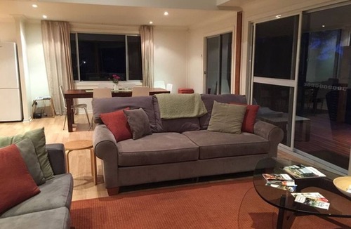 Laguna House | Wine, Relax & Enjoy in TreeTops