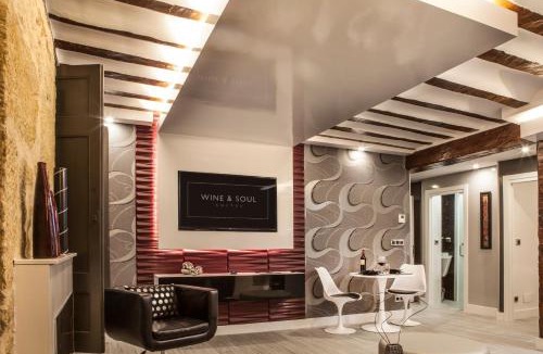 Haro Apartment | Wine & Soul Suites