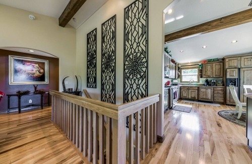 Ruidoso Apartment | Wine & Wilderness: MTN Luxe Chalet/Hot Tub/Views