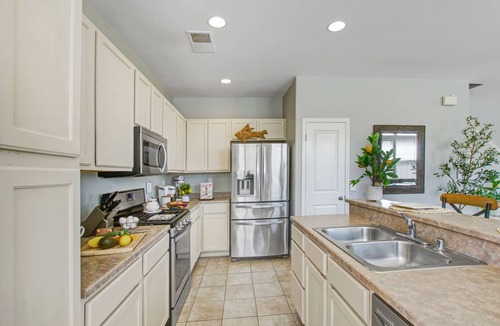 Santa Rosa House | Winemaker's Delight: 3BD/3BA Russian River Valley