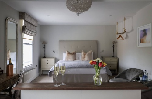 Goudhurst Hotel | Winemaker's Pub