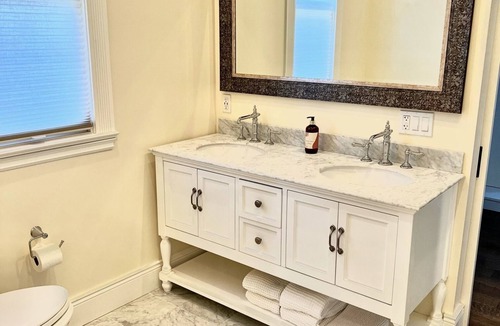 Napa House | Winepress Cozy Getaway