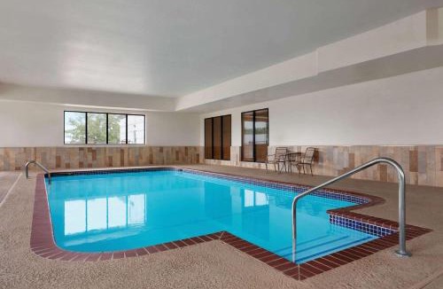 Bentonville Hotel | Wingate by Wyndham Bentonville