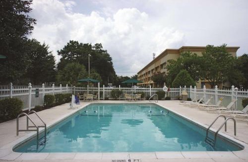 Dock Junction Hotel | Wingate by Wyndham Brunswick GA I-95
