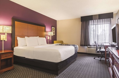 Dock Junction Hotel | Wingate by Wyndham Brunswick GA/I-95