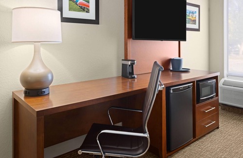 Buckhannon Hotel | Wingate by Wyndham Buckhannon