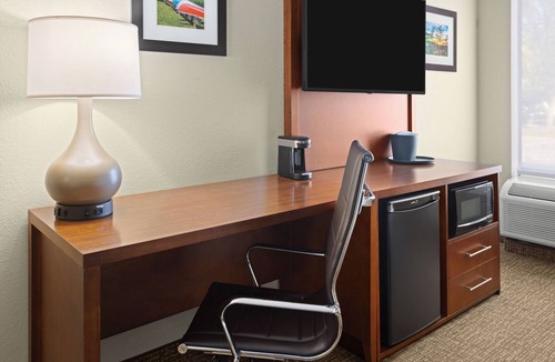 Buckhannon Hotel | Wingate by Wyndham Buckhannon