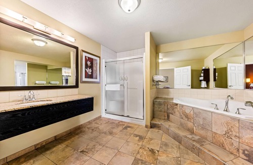 Midnapore Hotel | Wingate by Wyndham Calgary