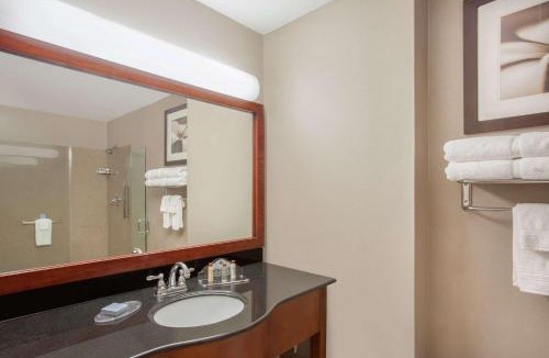 Columbia Hotel | Wingate by Wyndham Columbia