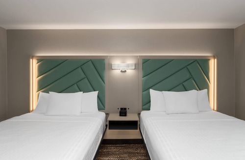 Jackson Hotel | Wingate By Wyndham Jackson