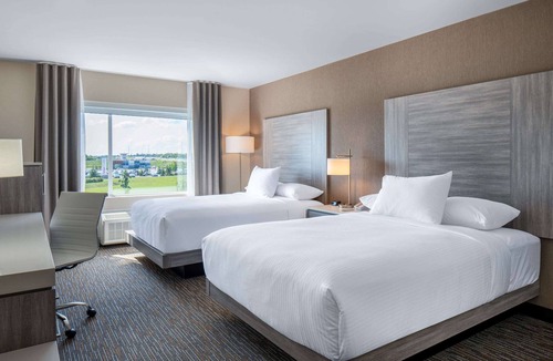 Ottawa Division Hotel | Wingate by Wyndham Kanata West Ottawa