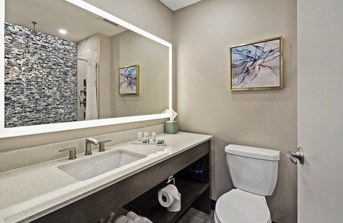 Macon Hotel | Wingate by Wyndham Macon I-75