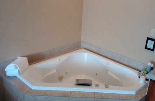 Mount Vernon Hotel | Wingate by Wyndham Mount Vernon