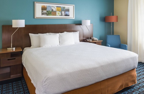 Oshkosh Hotel | Wingate by Wyndham Oshkosh