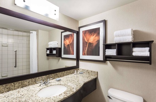 Regina Hotel | Wingate By Wyndham Regina