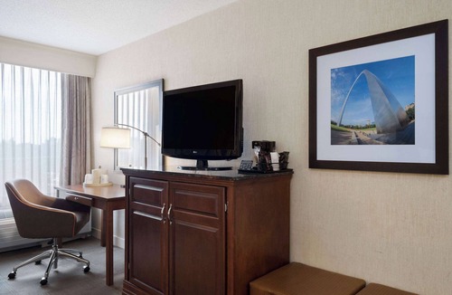 Airport Township Hotel | Wingate by Wyndham St. Louis Airport