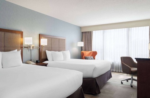 Airport Township Hotel | Wingate by Wyndham St. Louis Airport