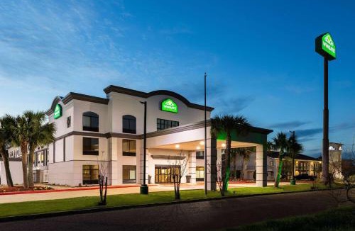 Sulphur Hotel | Wingate by Wyndham Sulphur Near Lake Charles