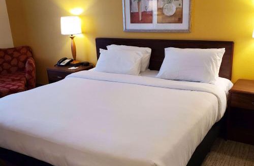 Uniontown Hotel | Wingate by Wyndham Uniontown