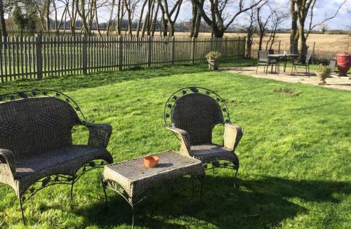 East Dereham House | wingate cottage