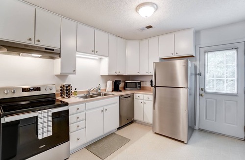 Wingate Apartment | Wingate Spacious Stay! Plus 20% Off through May!