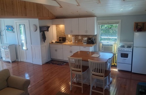 Katama Cottage | Winifred's Cottage, Katama getaway.