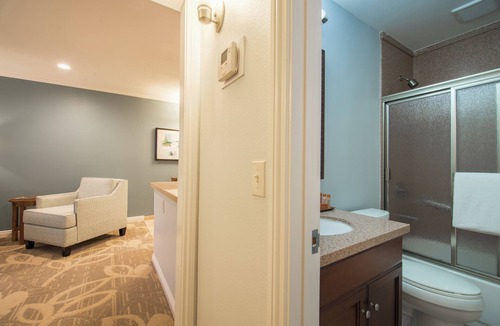 Solana Beach Hotel | Winners Circle Resort