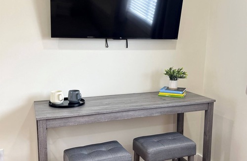 West End Apartment | Winney Hill Studios #4 of 8 - Full Renovation, 1 mile to ASV