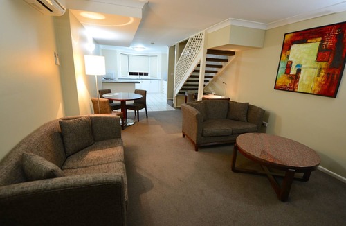 Central Mudgee Hotel | Winning Post Motor Inn Mudgee