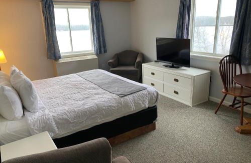 Lochmere Hotel | Winnisquam Lake Inn