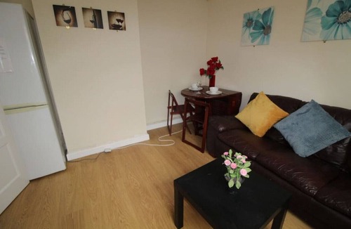 Derby House | Winslow Green House - Derby