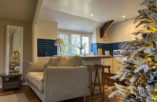 Exmoor National Park House | Winstitchen Cottage situated near the River Barle