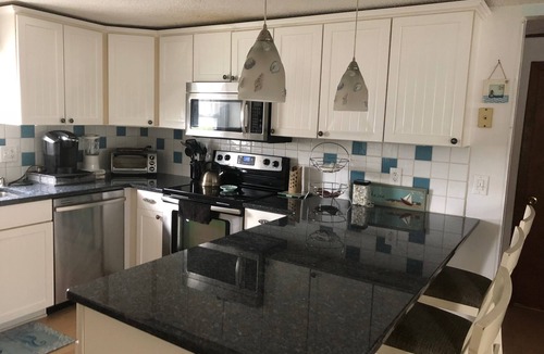 Point Judith House | Winter Availability - Short Term or Long Term!