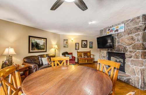 Old Town Apartment | Winter Park Place 14