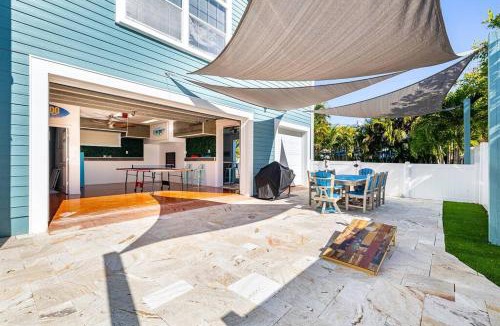 Indian Rocks Beach Villa | Winter Promo-Pool, Beach, Golf Cart, Putting Green