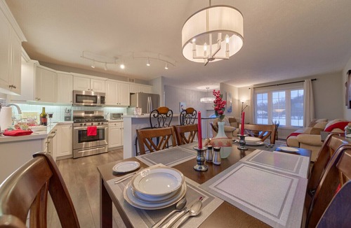 Meaford House | Winter retreat in Meaford/Near Blue Mountain