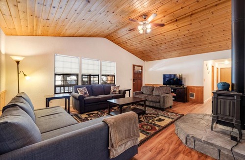 Glencoe House | Winter Ridge