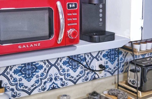 Bridgewater Apartment | Winter Snack Bar | Backyard Access | Private Entry