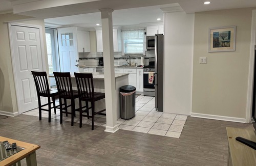 Long Beach House | WINTER SPECIAL PRICING 275/NT-BOOK NOW BEACHSIDE RETREAT 2 BD APT/W/PVT PATIO