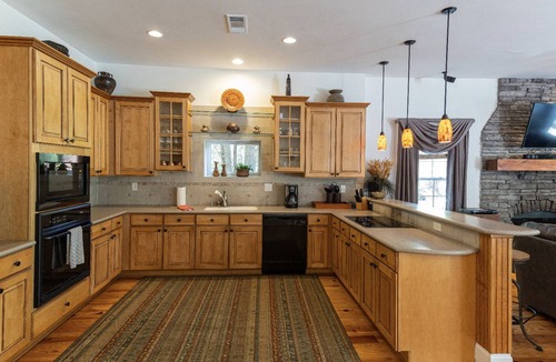 Tiger House | Winter Weekend Specials Now On!