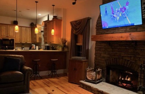 Tiger House | Winter Weekend Specials Now On!