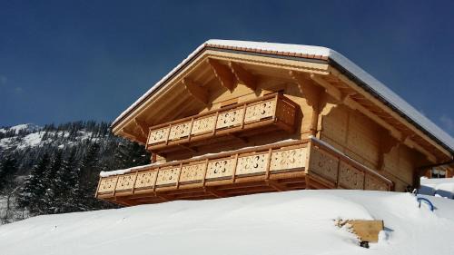 Leysin Ski Chalet | Winterfell