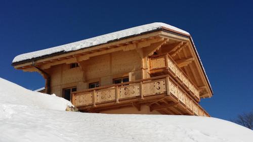Leysin Ski Chalet | Winterfell