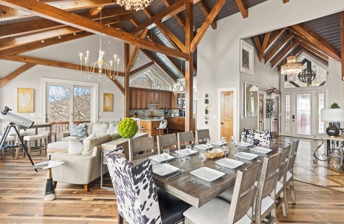 Wintergreen Ski Chalet | Wintergreen Luxury, Best Views in VA!