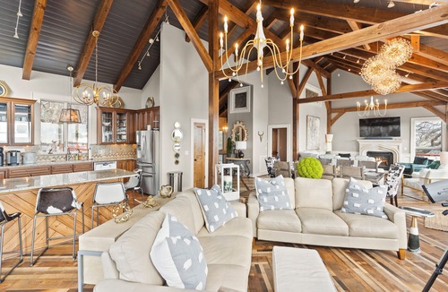 Wintergreen Ski Chalet | Wintergreen Luxury, Best Views in VA!