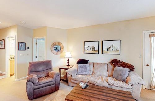 Ludlow Apartment | Winterplace K102