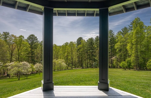 Fairview House | Wintersun. A World Class Private Estate Atop A Mountain 15 min from Asheville