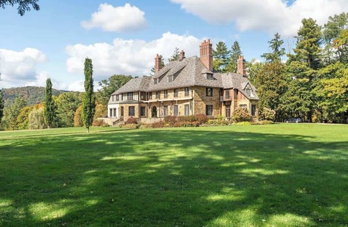 Lenox Villa | Winthrop Estate – An Elegant Home