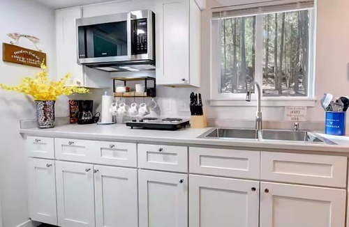 Winthrop House | Winthrop Tiny Home | Methow Valley | Walk to Town